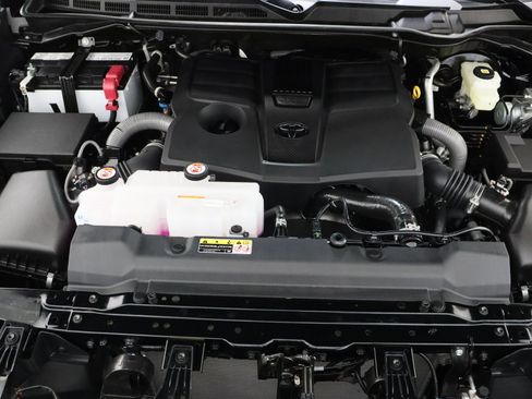 Certified 2026 Toyota Tundra SR5 w/ SX Package AWD/4WD image 38