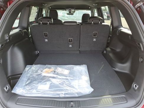 New 2025 Jeep Grand Cherokee Limited w/ Black Appearance Package image 10