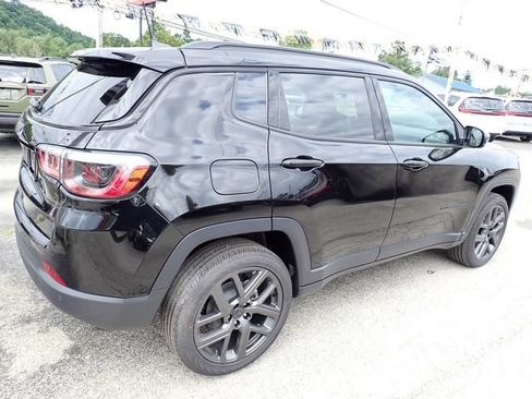 New 2026 Jeep Compass Limited AWD/4WD image 7