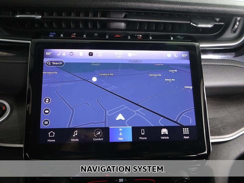 Used 2023 Jeep Grand Cherokee 4WD 4xe image 3