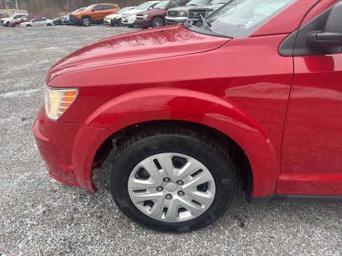 Used 2020 Dodge Journey SE image 4