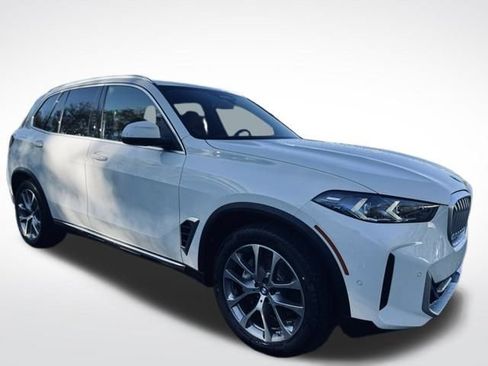New 2026 BMW X5 xDrive40i image 3