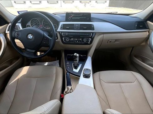Used 2016 BMW 320i Sedan RWD image 15
