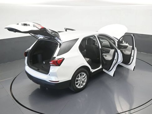 Used 2023 Chevrolet Equinox LS FWD image 63