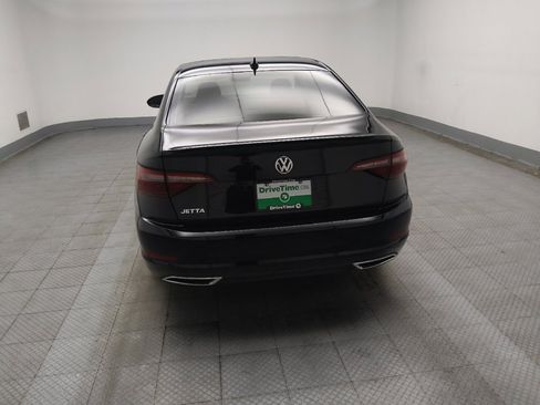 Used 2021 Volkswagen Jetta R-Line w/ R-Line Cold Weather Package FWD image 6