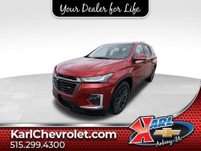 Used 2023 Chevrolet Traverse RS