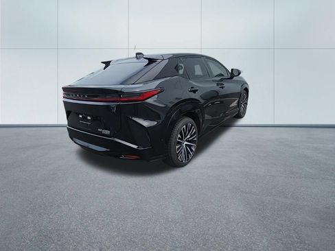 Used 2023 Lexus RZ 450e Premium w/ Accessory Package (Z1) AWD/4WD image 8