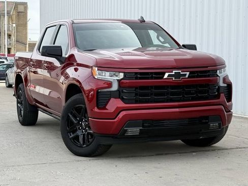 Used 2025 Chevrolet Silverado 1500 RST w/ Convenience Package II image 2