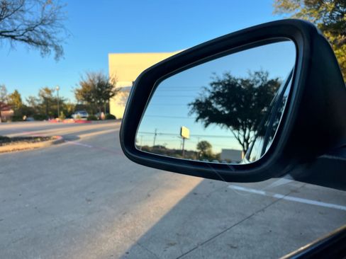 Used 2018 BMW X1 sDrive28i image 32