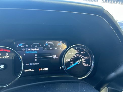 Used 2022 Ford F250 Limited image 17