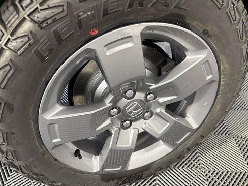 New 2025 Honda Ridgeline TrailSport image 13