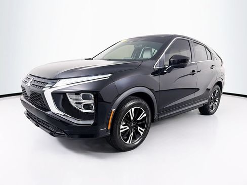 Used 2023 Mitsubishi Eclipse Cross SEL AWD/4WD image 3