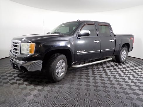 Used 2011 GMC Sierra 1500 SLE w/ Power Tech Package image 7