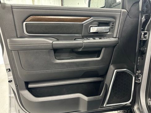 Used 2024 RAM 3500 Laramie image 8