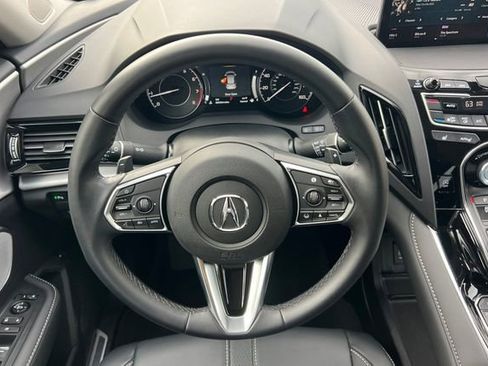 Certified 2025 Acura RDX w/ Technology Package image 16