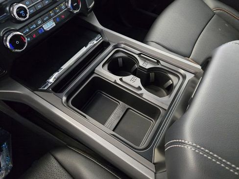 New 2026 Ford F250 Lariat w/ FX4 Off-Road Package image 16