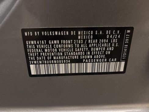 Used 2024 Volkswagen Jetta SE image 13