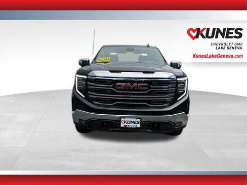 New 2026 GMC Sierra 1500 SLT w/ SLT Premium Package AWD/4WD image 11