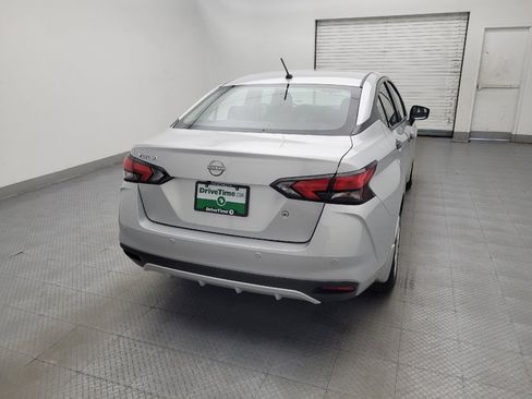 Used 2025 Nissan Versa S w/ Trunk Package FWD image 7