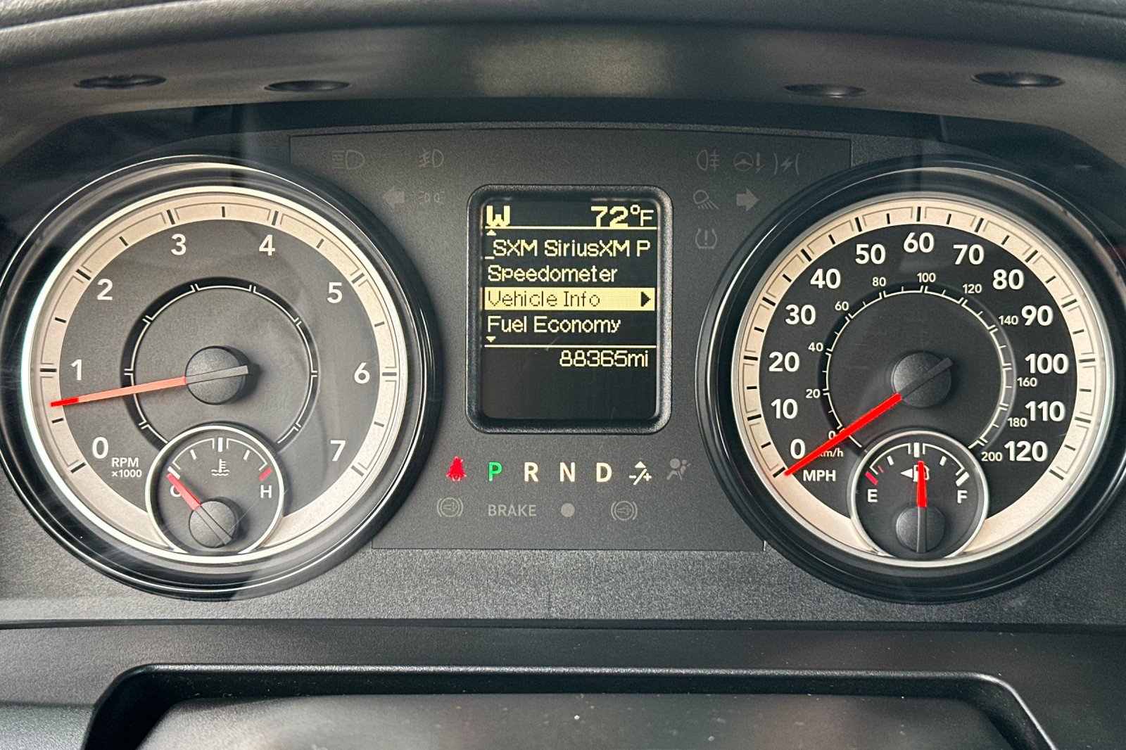 Used 2018 RAM 1500 Classic SLT AWD/4WD image 37