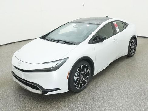New 2026 Toyota Prius Plug-In Hybrid image 1