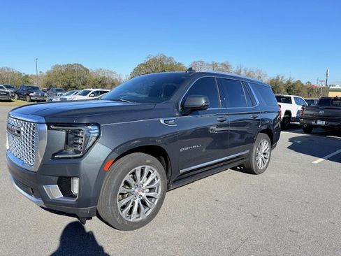 Used 2021 GMC Yukon Denali w/ Denali Ultimate Package RWD image 2