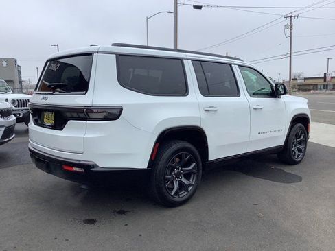 New 2026 Jeep Grand Wagoneer Limited image 40