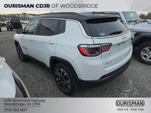 Used 2022 Jeep Compass Limited w/ Sun and Sound Group image 5