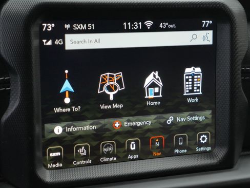 Used 2020 Jeep Gladiator Overland image 12