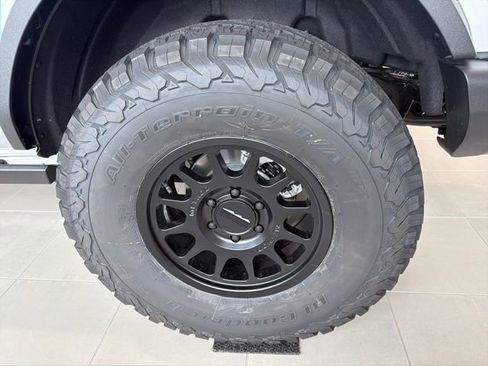 New 2025 Ford Bronco Big Bend w/ Black Diamond Package AWD/4WD image 7