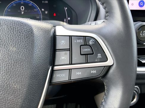 Used 2024 Toyota Grand Highlander AWD image 25