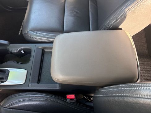 Used 2022 Nissan Frontier SV image 22