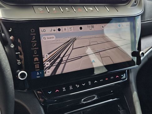 New 2026 Jeep Grand Cherokee L Limited AWD/4WD image 18