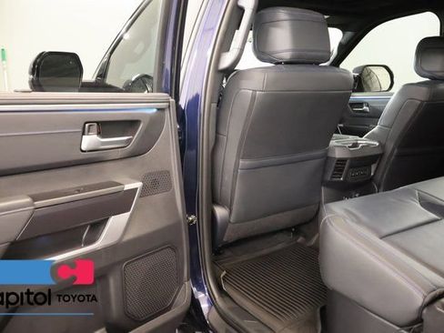 Used 2023 Toyota Tundra Platinum AWD/4WD image 31