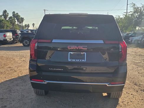 New 2026 GMC Yukon XL Elevation image 7