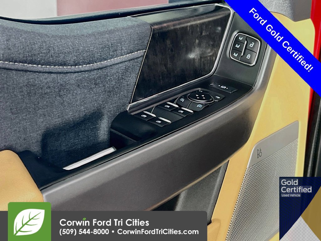 Used 2024 Ford F350 Lariat AWD/4WD image 11