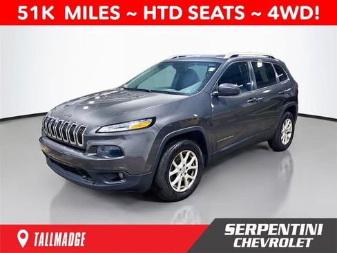 Used 2014 Jeep Cherokee Latitude w/ Cold Weather Group AWD/4WD image 1