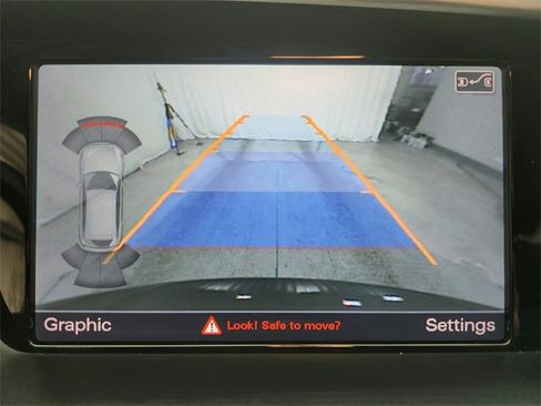 Used 2016 Audi Q5 2.0T Premium Plus w/ Technology Package image 17