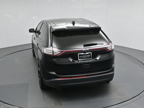 Used 2016 Ford Edge Titanium w/ Equipment Group 301A image 39