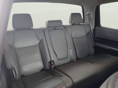 Used 2019 Toyota Tundra Limited w/ Limited Premium Package AWD/4WD image 34