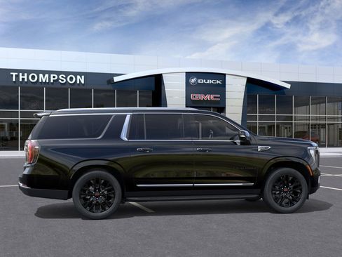 New 2026 GMC Yukon XL Elevation w/ LPO, Elevation Black Package image 38