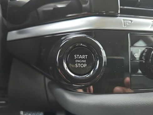 New 2026 Nissan Pathfinder SL AWD/4WD image 29