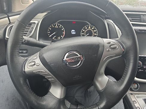 Used 2018 Nissan Murano SV w/ Premium Package AWD/4WD image 23