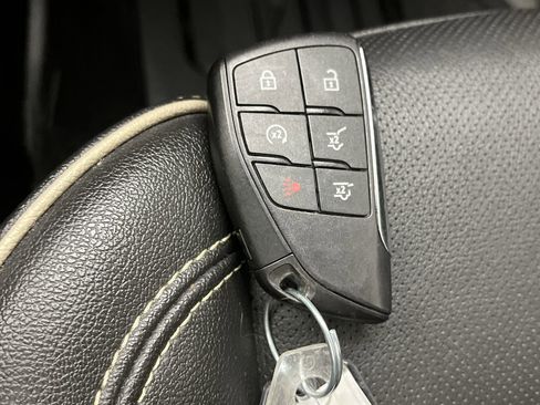 Certified 2024 Chevrolet Suburban Premier w/ Premium Package image 32