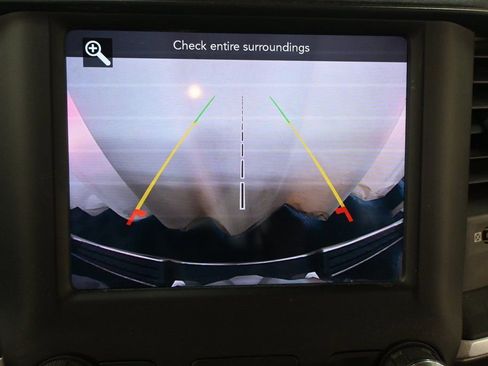 Used 2019 RAM 1500 Big Horn image 9