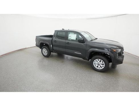 New 2025 Toyota Tacoma SR5 image 12