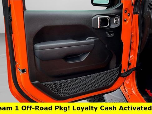 New 2025 Jeep Gladiator Sport image 23