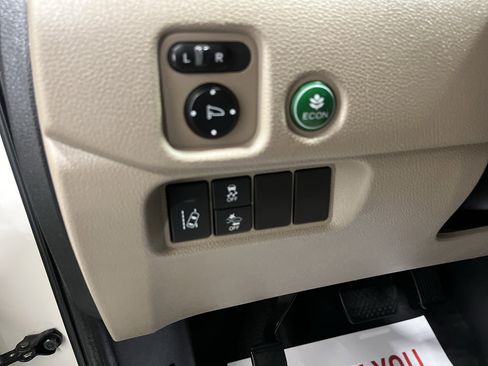 Used 2016 Honda Pilot EX image 14