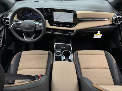 New 2026 Chevrolet Equinox ACTIV w/ Convenience Package III FWD image 10