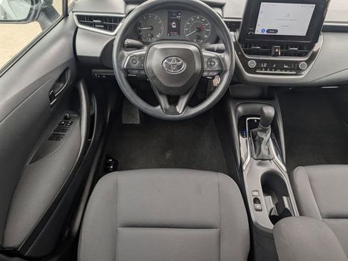 Used 2024 Toyota Corolla LE image 12